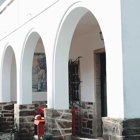 Quinta Casas - Douro Winery & Vakantiehuis Vila Real