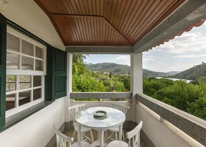 Quinta Casas - Douro Winery & Casa de Férias